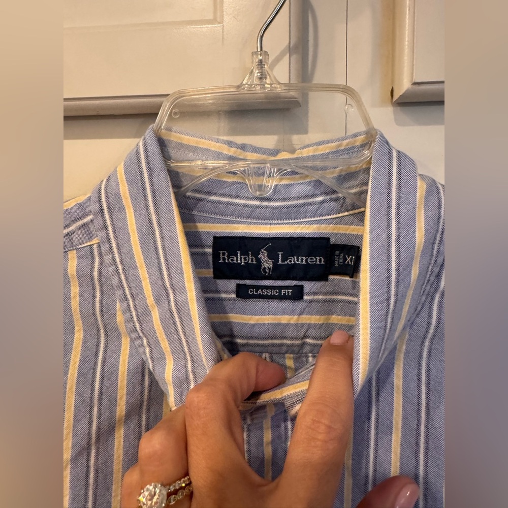 Polo by Ralph Lauren Men's Blue Striped Shirt - Picture 2 of 3